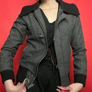 Flo / Grey and black jacket 🩶🖤​​​​​